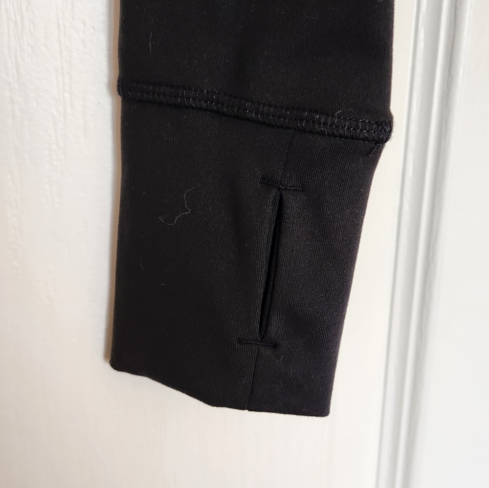Gilly Hicks Active Recharge Hooded Crop Zip Up Top nwt Hollister - Picture 3 of 6